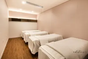 핑크톤 모던 에스테틱 다인실 인테리어